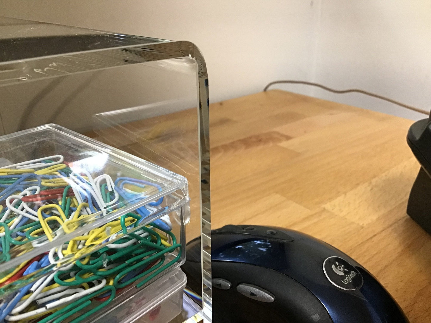 Acrylic Glass Elevated Stand w/Divider - for Computers/Laptops 9" Wide Base